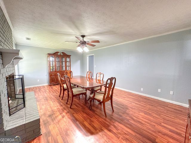 2552 W Sr 54 Highway, Hogansville, GA 30230