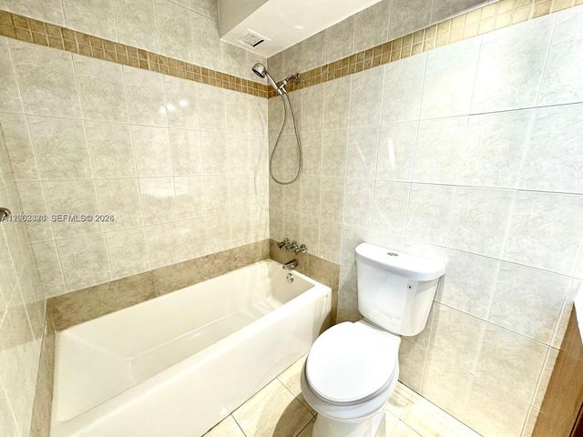 200 172nd Street 206, Sunny Isles Beach, FL 33160