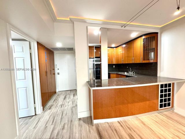 200 172nd Street 206, Sunny Isles Beach, FL 33160