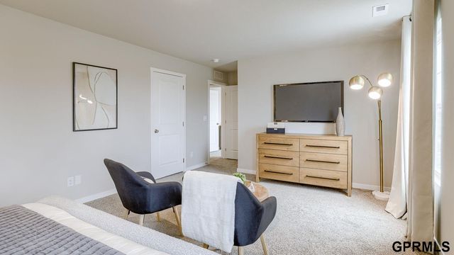 12906 S 65th Street, Papillion, NE 68157