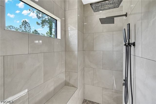1109 Rush AVE, Lehigh Acres, FL 33972