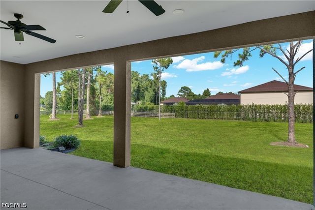 1109 Rush AVE, Lehigh Acres, FL 33972