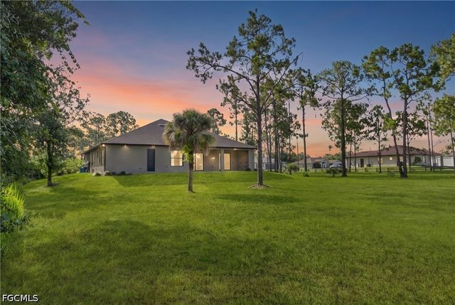 1109 Rush AVE, Lehigh Acres, FL 33972