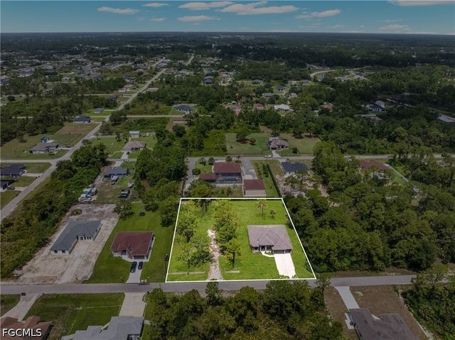 1109 Rush AVE, Lehigh Acres, FL 33972
