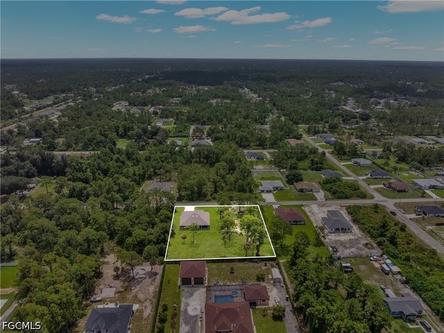 1109 Rush AVE, Lehigh Acres, FL 33972