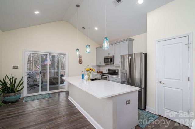 1310 Western Hills Lane, Vale, NC 28168