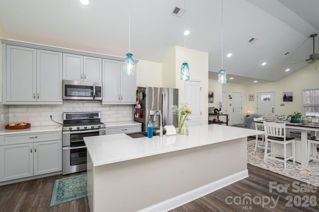 1310 Western Hills Lane, Vale, NC 28168