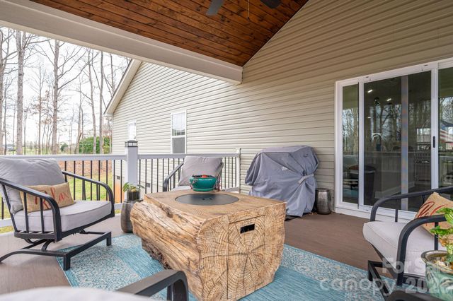 1310 Western Hills Lane, Vale, NC 28168