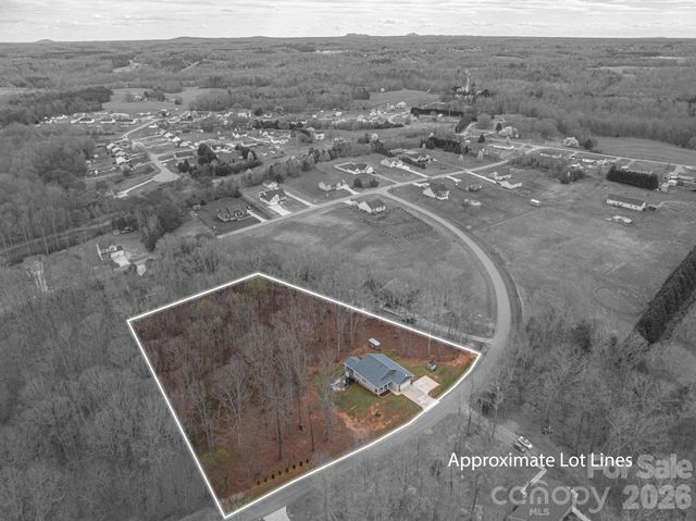 1310 Western Hills Lane, Vale, NC 28168