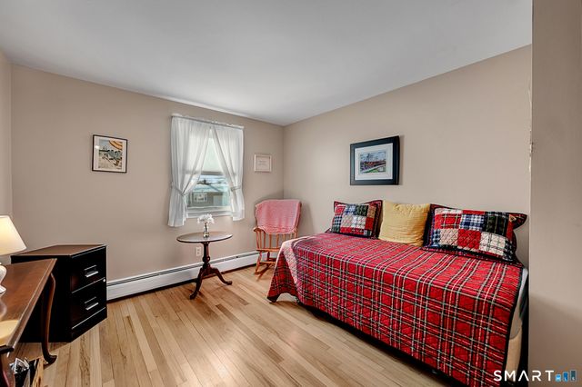 102 Winslow Drive, Newington, CT 06111