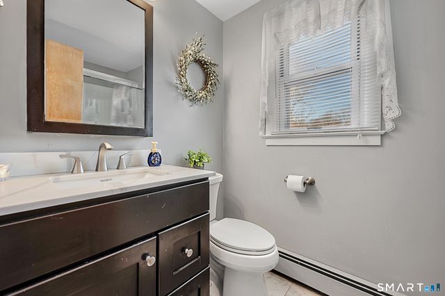 102 Winslow Drive, Newington, CT 06111