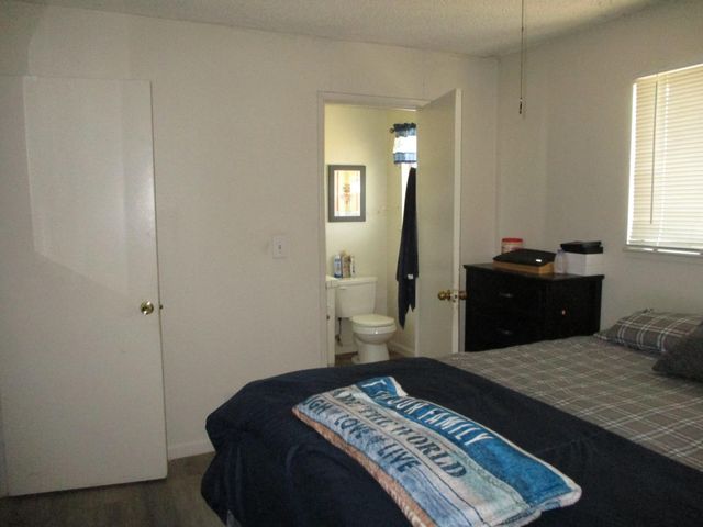 450 Esperanza, Stockton, CA 95207