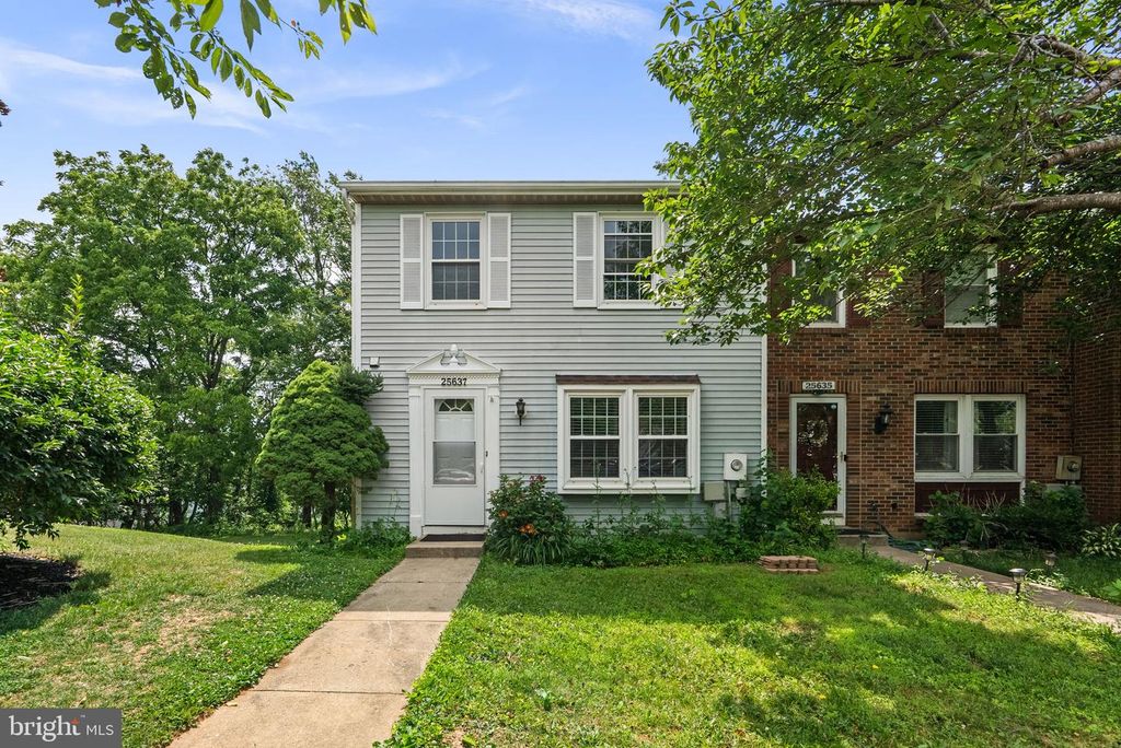 25637 COLTRANE DR, Damascus, MD 20872