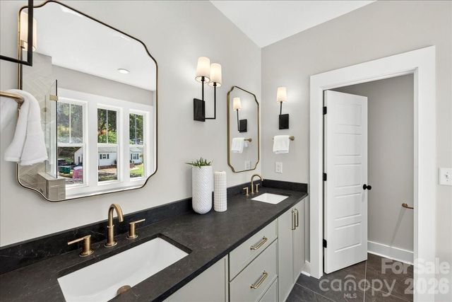 3940 Admiral Avenue, Charlotte, NC 28205