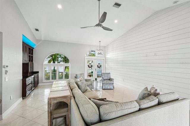 1217 SEA BREEZE COURT, Punta Gorda, FL 33950