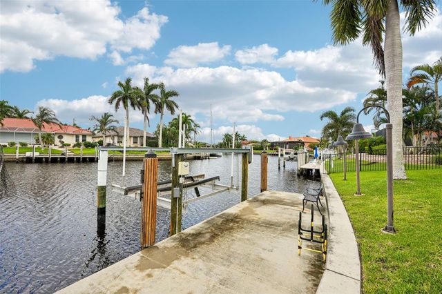 1217 SEA BREEZE COURT, Punta Gorda, FL 33950