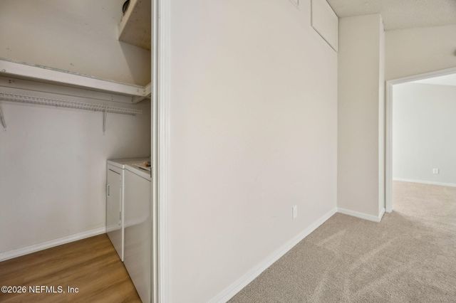 1604 CHALLENGER Court W 1604, Jacksonville, FL 32233