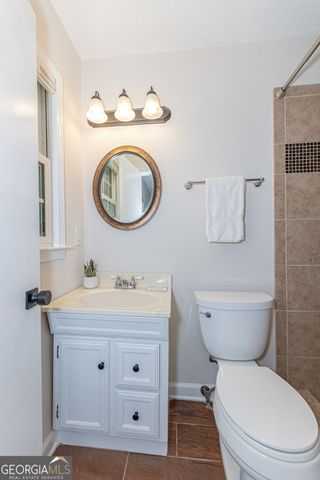 472 Edwards Court NW, Lawrenceville, GA 30044