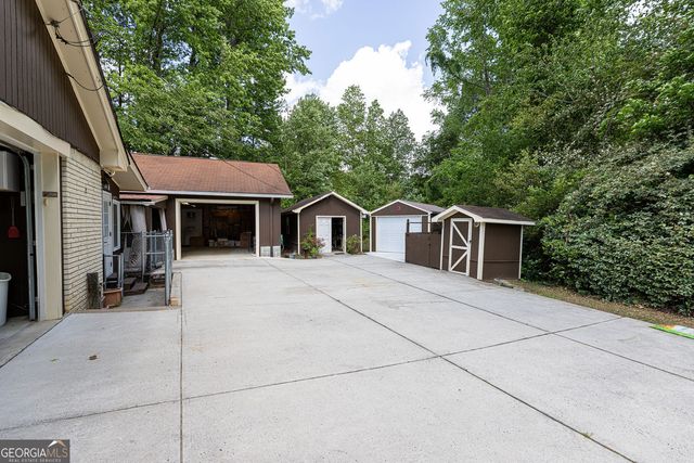 472 Edwards Court NW, Lawrenceville, GA 30044