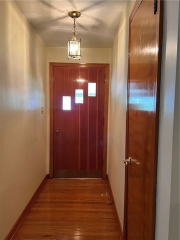233 Reed Street, Lower Burrell, PA 15068