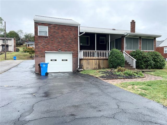 233 Reed Street, Lower Burrell, PA 15068