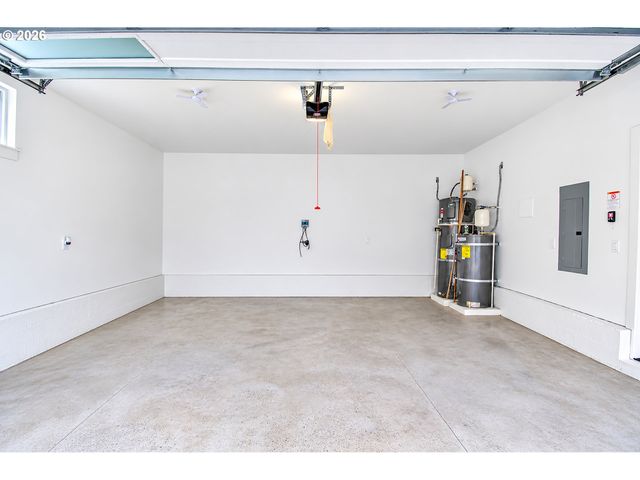 628 Nw 11TH Ave, Camas, WA 98607
