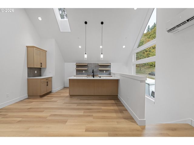 628 Nw 11TH Ave, Camas, WA 98607