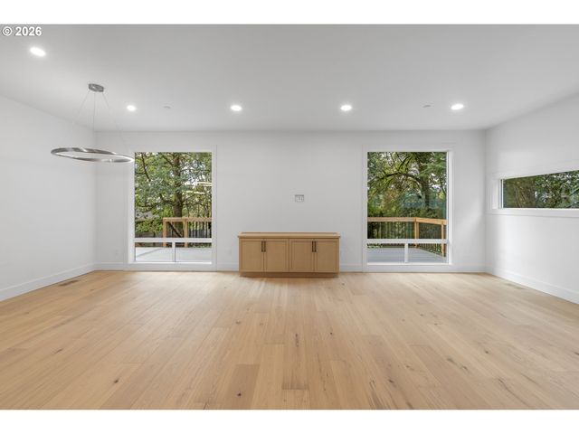 628 Nw 11TH Ave, Camas, WA 98607