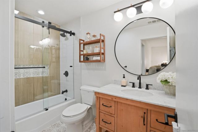 2444 Caminito Venido, San Diego, CA 92107