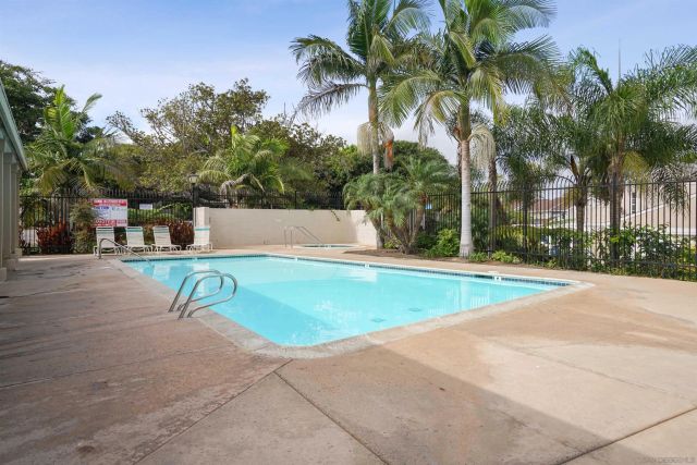 2444 Caminito Venido, San Diego, CA 92107