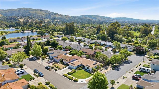 3339 Mira Vista Court, San Jose, CA 95132