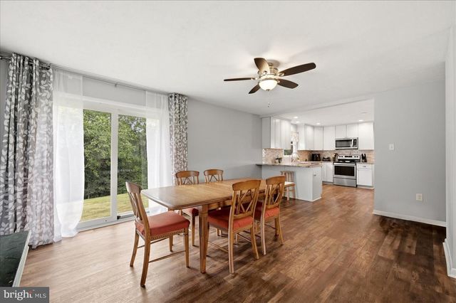 17747 SENEDO RD, Edinburg, VA 22824