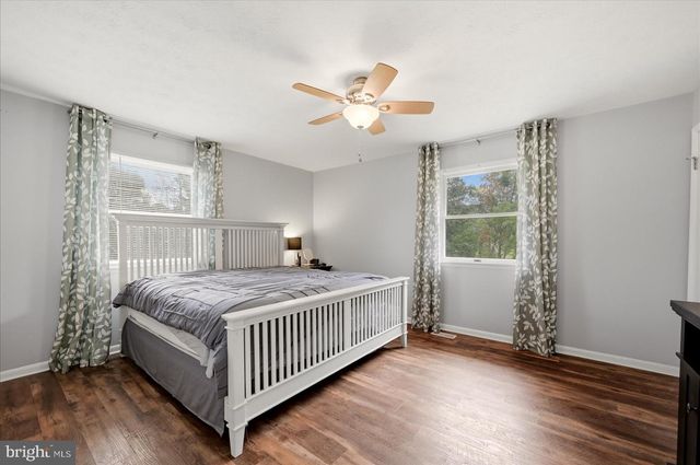 17747 SENEDO RD, Edinburg, VA 22824