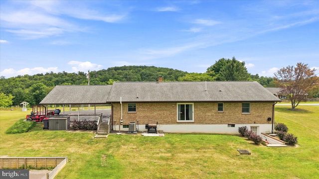 17747 SENEDO RD, Edinburg, VA 22824