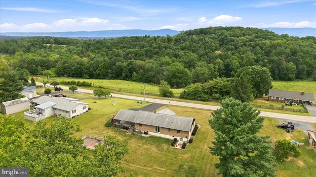 17747 SENEDO RD, Edinburg, VA 22824