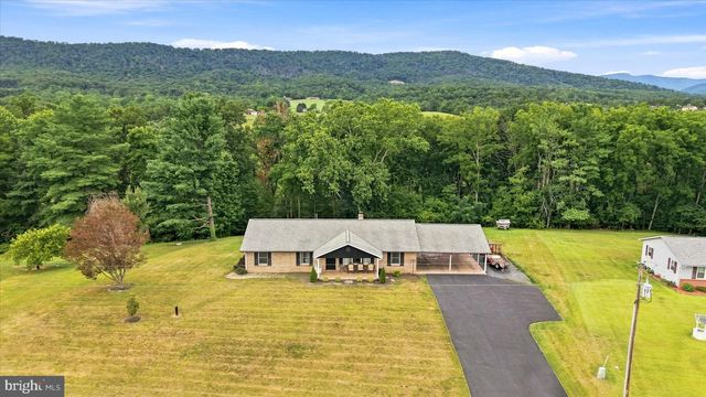 17747 SENEDO RD, Edinburg, VA 22824