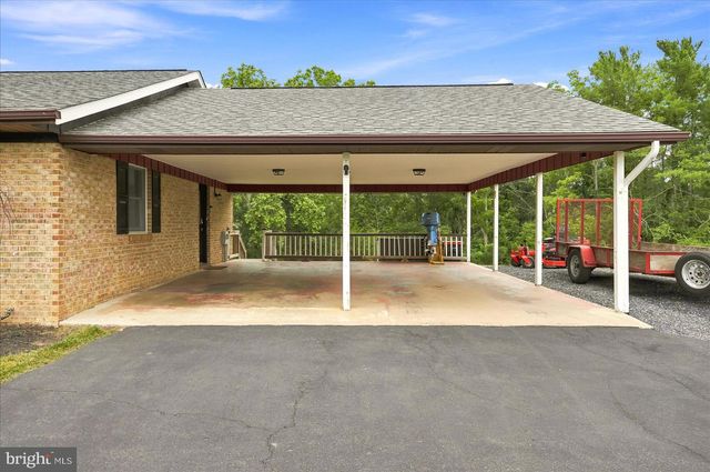17747 SENEDO RD, Edinburg, VA 22824