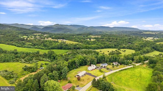 17747 SENEDO RD, Edinburg, VA 22824