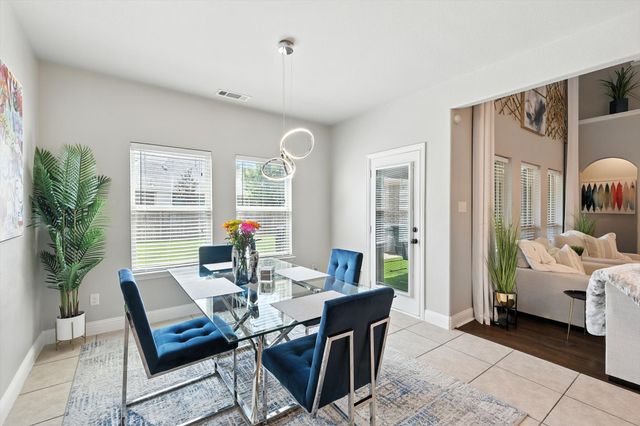 337 Pecos Drive, Burleson, TX 76028