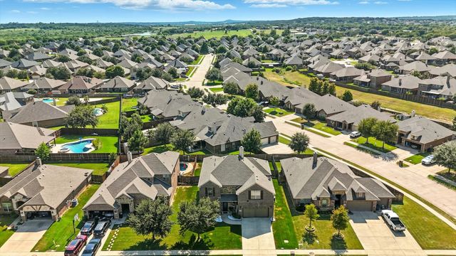 337 Pecos Drive, Burleson, TX 76028