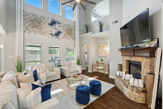 337 Pecos Drive, Burleson, TX 76028