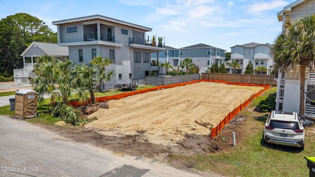 210 Greenville Avenue Unit 1, Carolina Beach, NC 28428