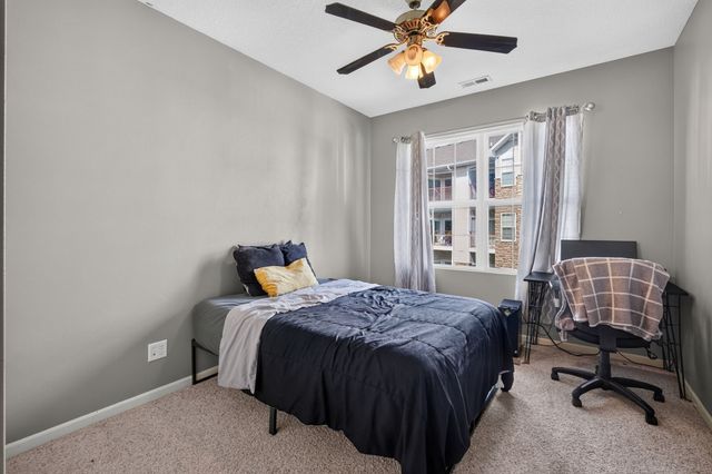 1331 SE University Avenue 211, Waukee, IA 50263