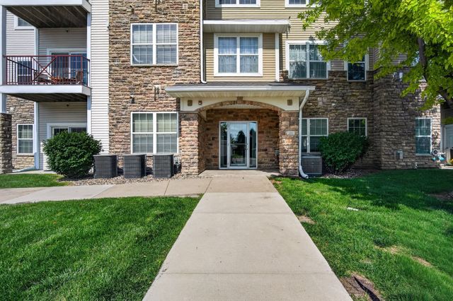 1331 SE University Avenue 211, Waukee, IA 50263