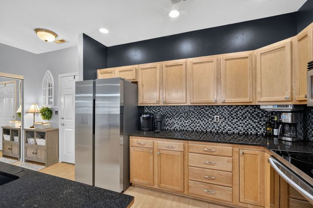 1331 SE University Avenue 211, Waukee, IA 50263