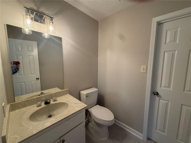 185 Melanie Lane, Fayetteville, GA 30214