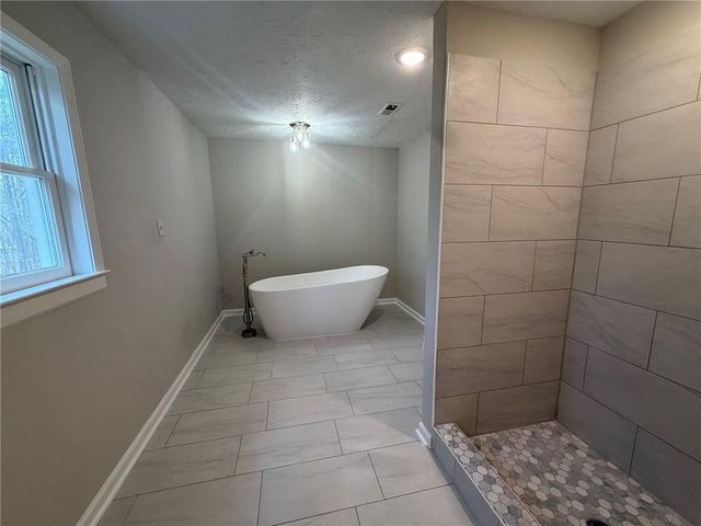 185 Melanie Lane, Fayetteville, GA 30214