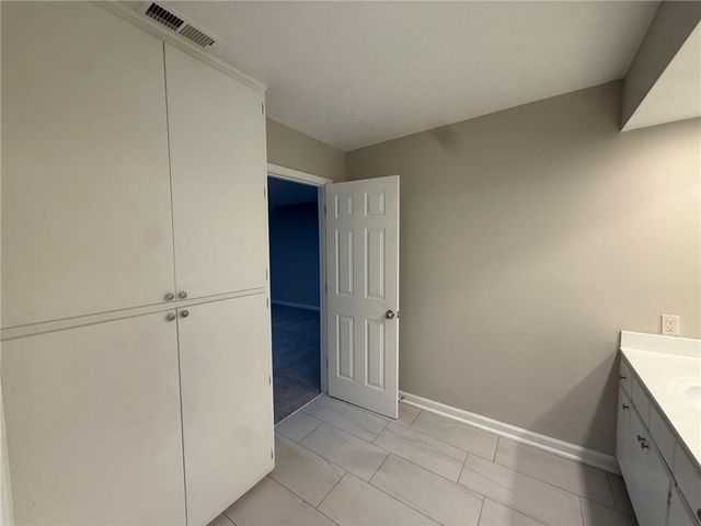 185 Melanie Lane, Fayetteville, GA 30214