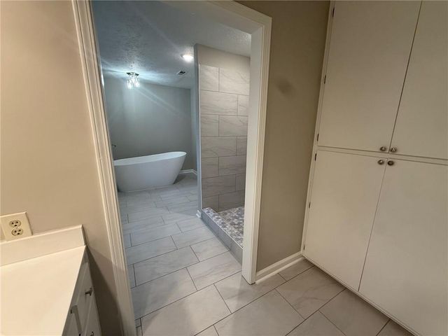 185 Melanie Lane, Fayetteville, GA 30214