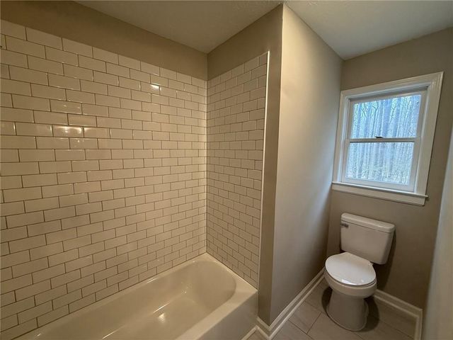 185 Melanie Lane, Fayetteville, GA 30214